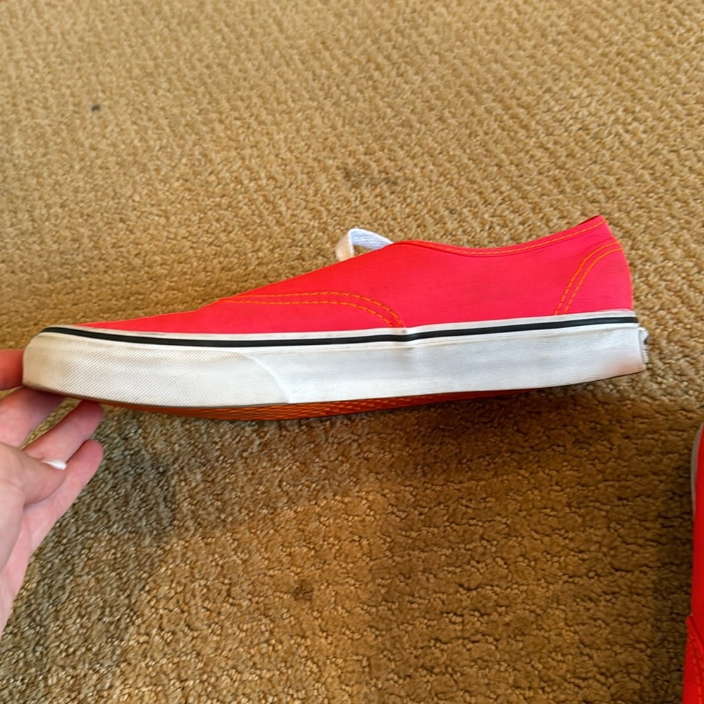 vans! - Picture 2 of 10